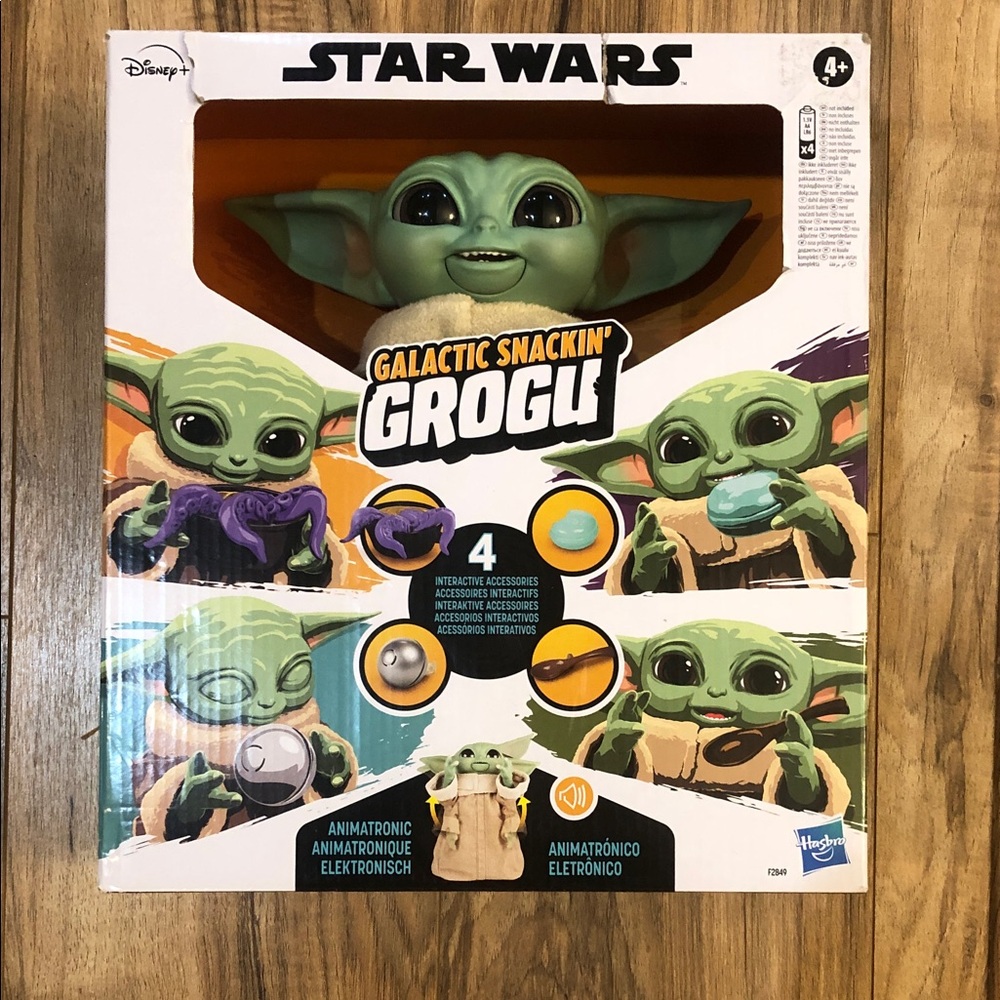 Star Wars Galactic Snackin Grogu